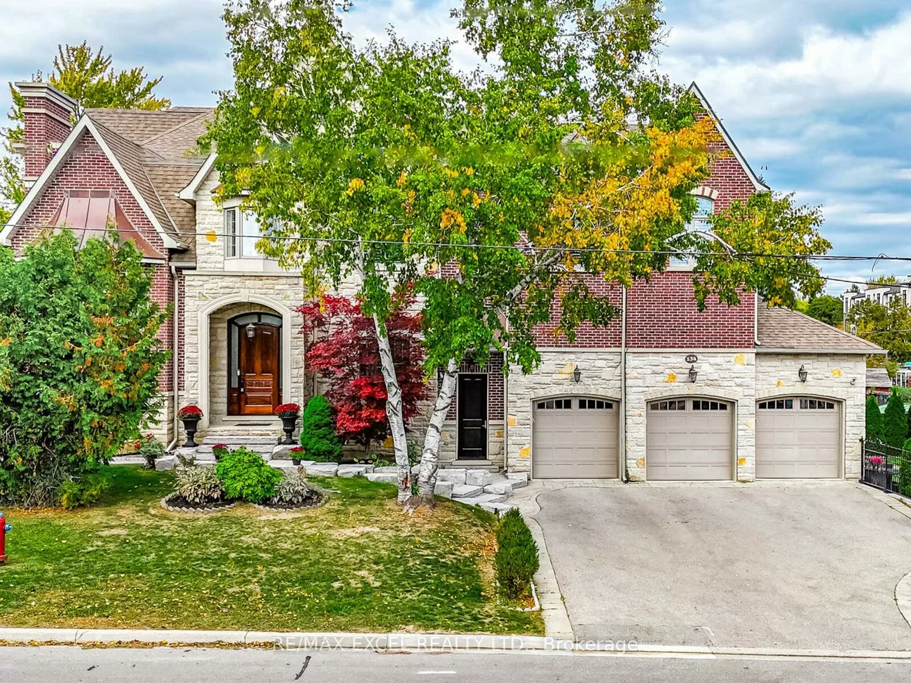 134, Spruce, South Richvale, Richmond Hill