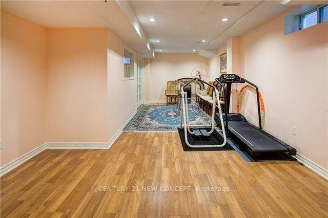 146, Peninsula, Rouge Woods, Richmond Hill