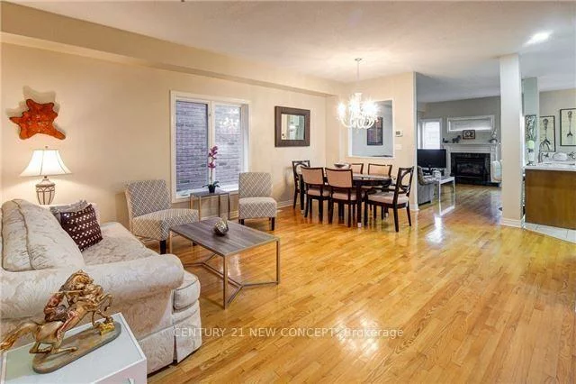 146, Peninsula, Rouge Woods, Richmond Hill