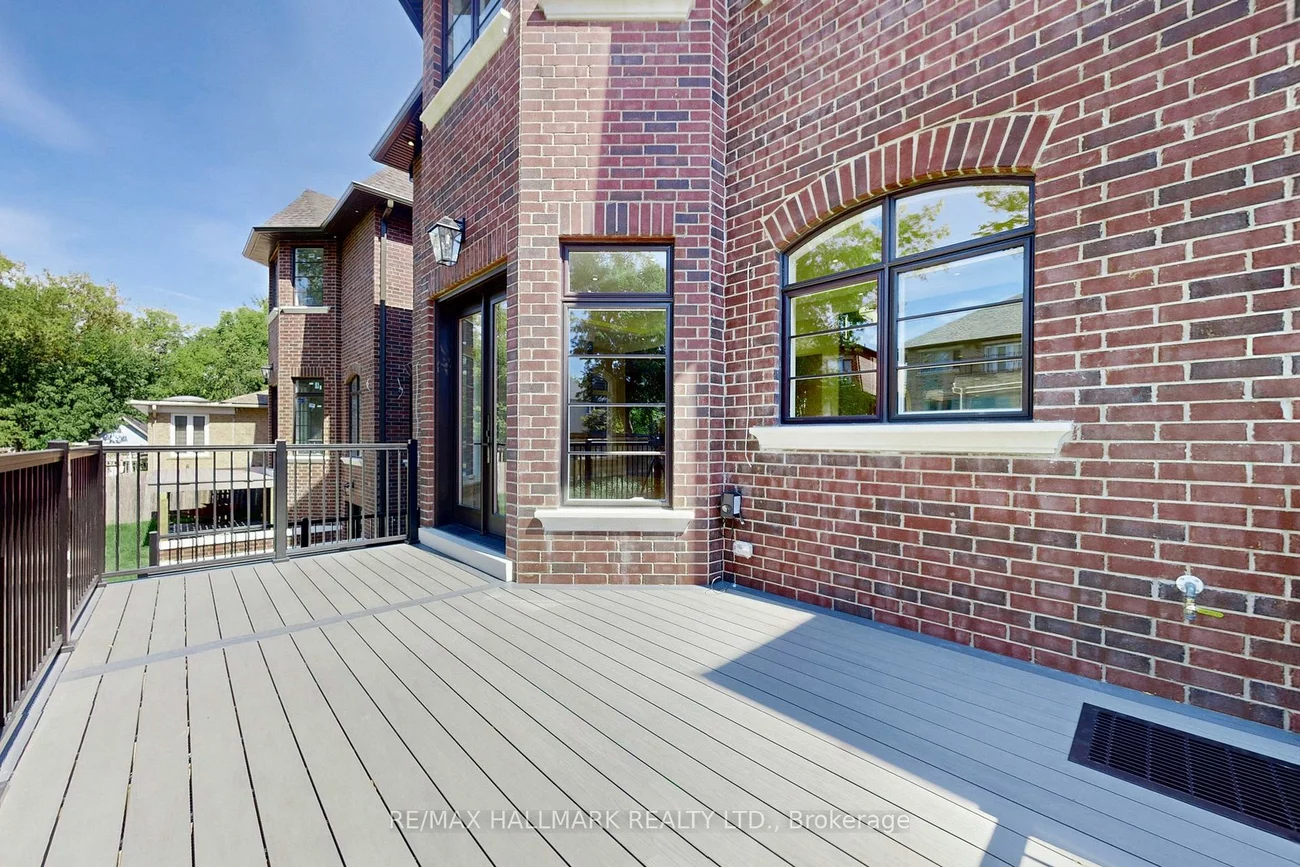 150, Olde Bayview, Oak Ridges Lake Wilcox, Richmond Hill