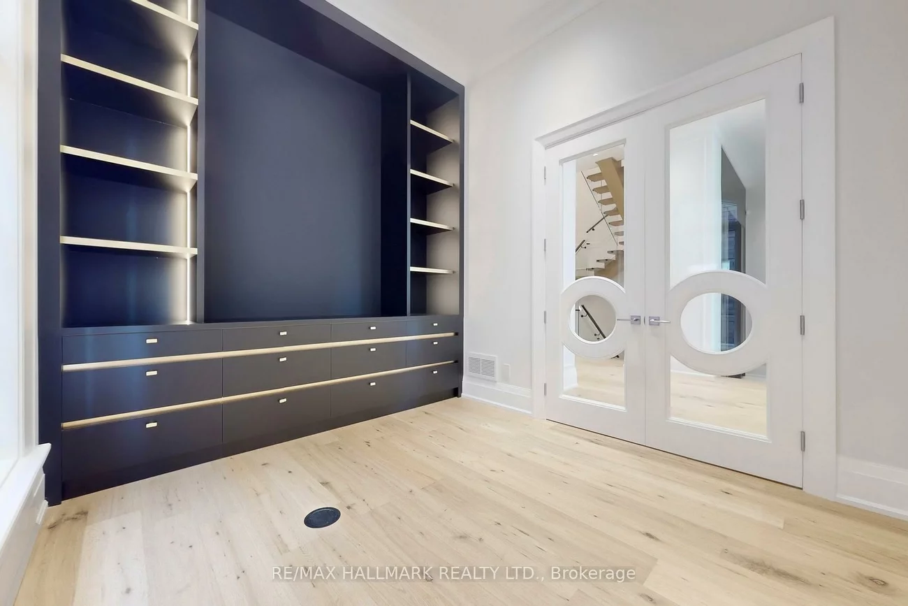 150, Olde Bayview, Oak Ridges Lake Wilcox, Richmond Hill