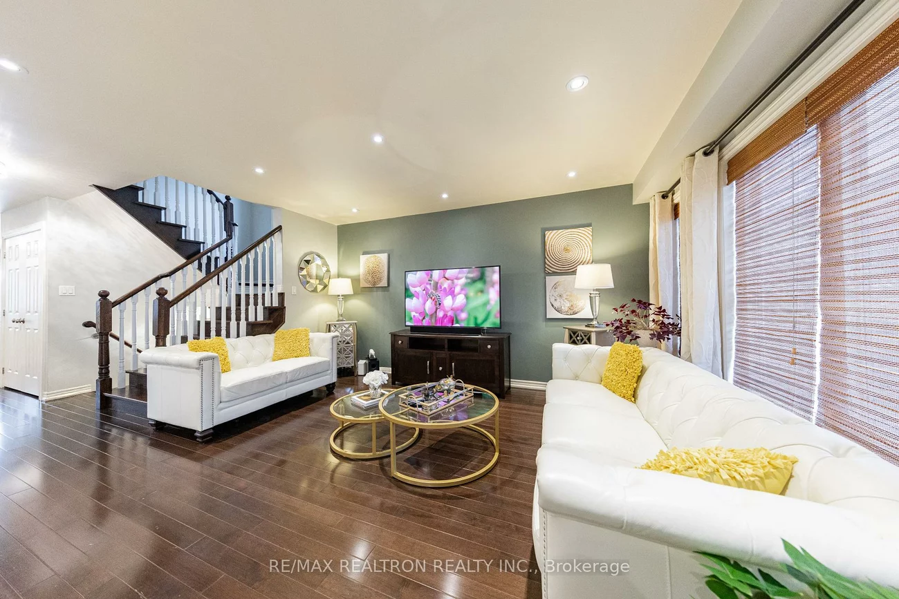 94, Stoyell, Jefferson, Richmond Hill