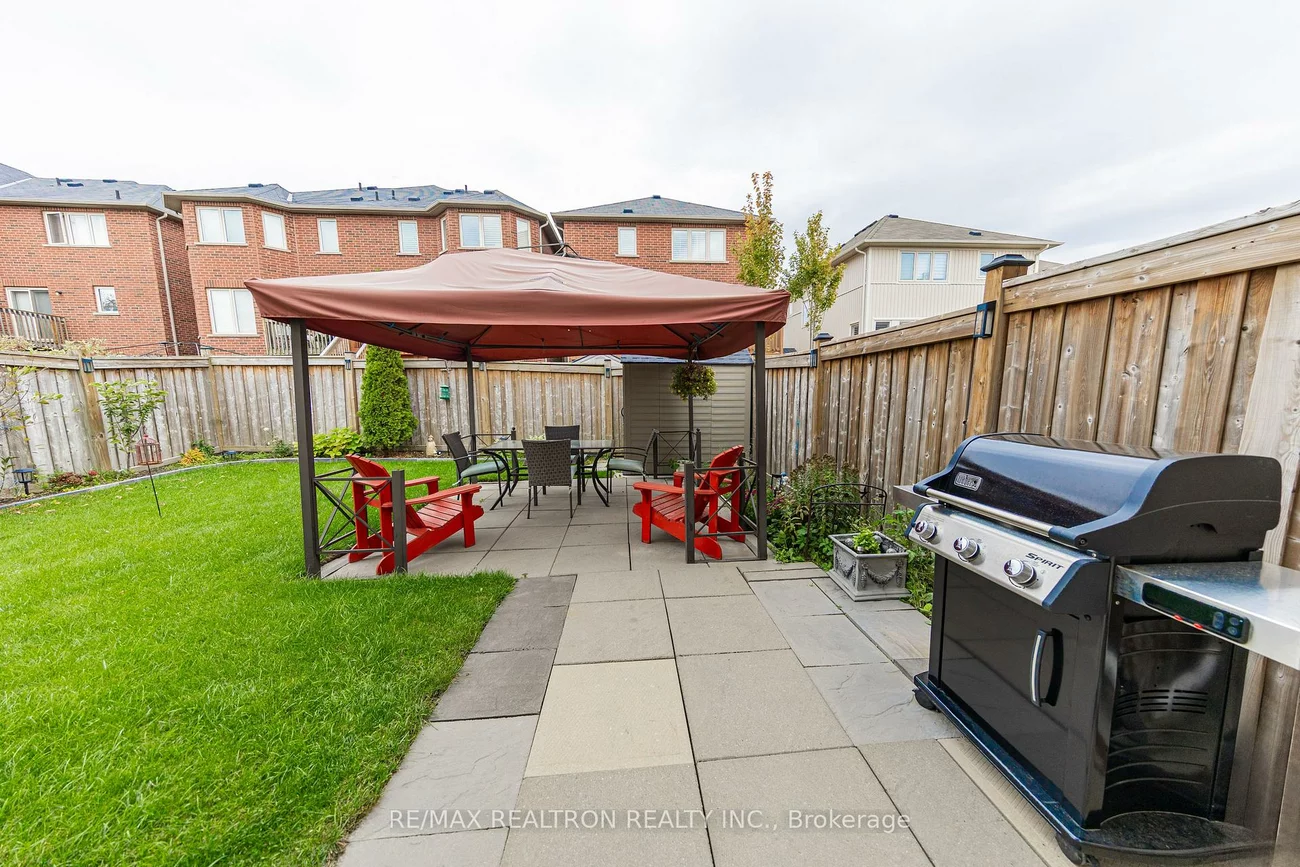 94, Stoyell, Jefferson, Richmond Hill