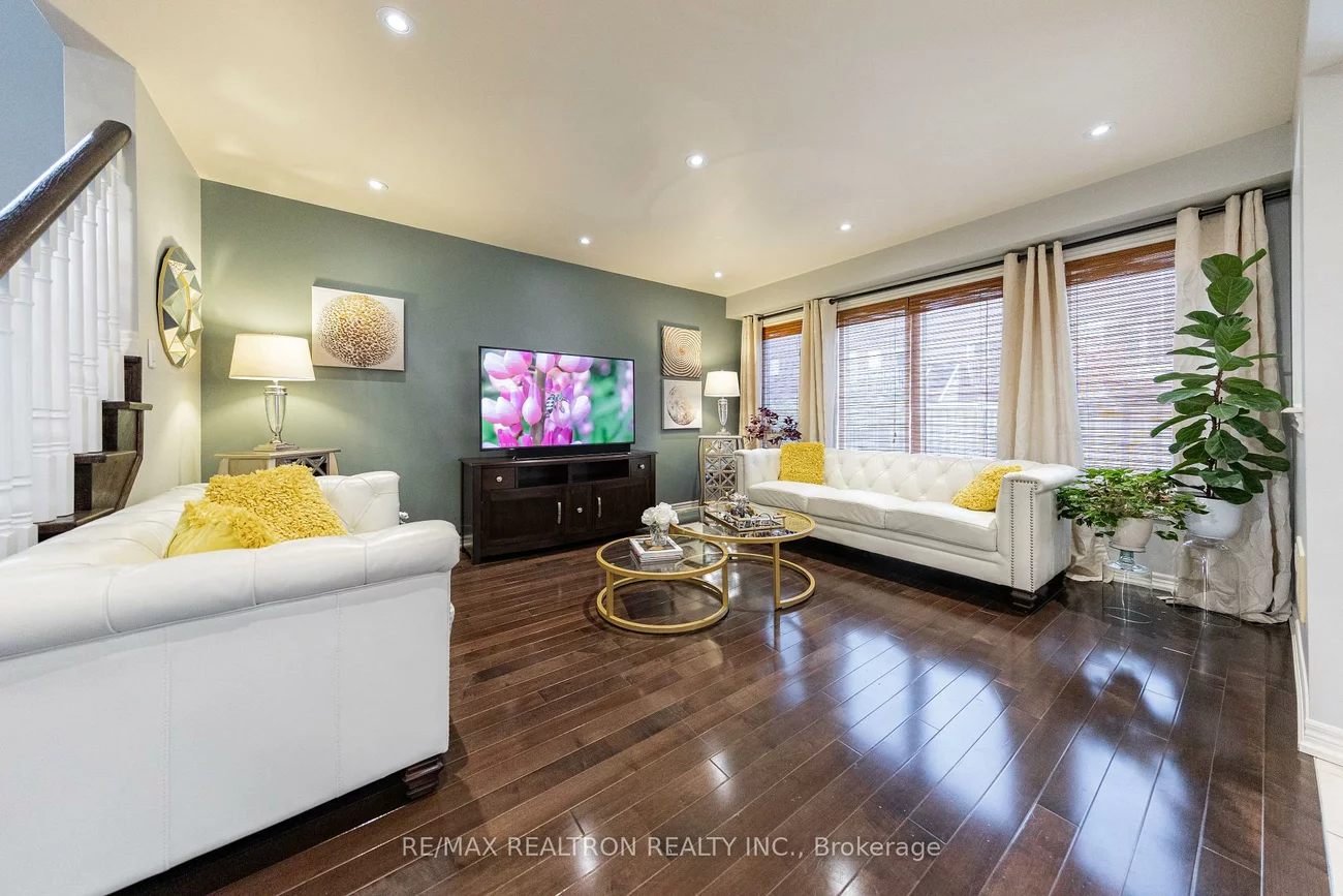 94, Stoyell, Jefferson, Richmond Hill