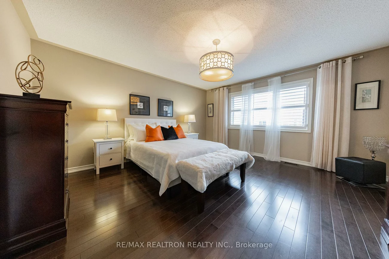 94, Stoyell, Jefferson, Richmond Hill