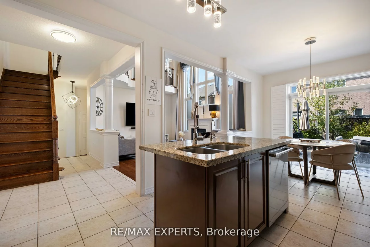 40, Heron Hollow, Oak Ridges, Richmond Hill