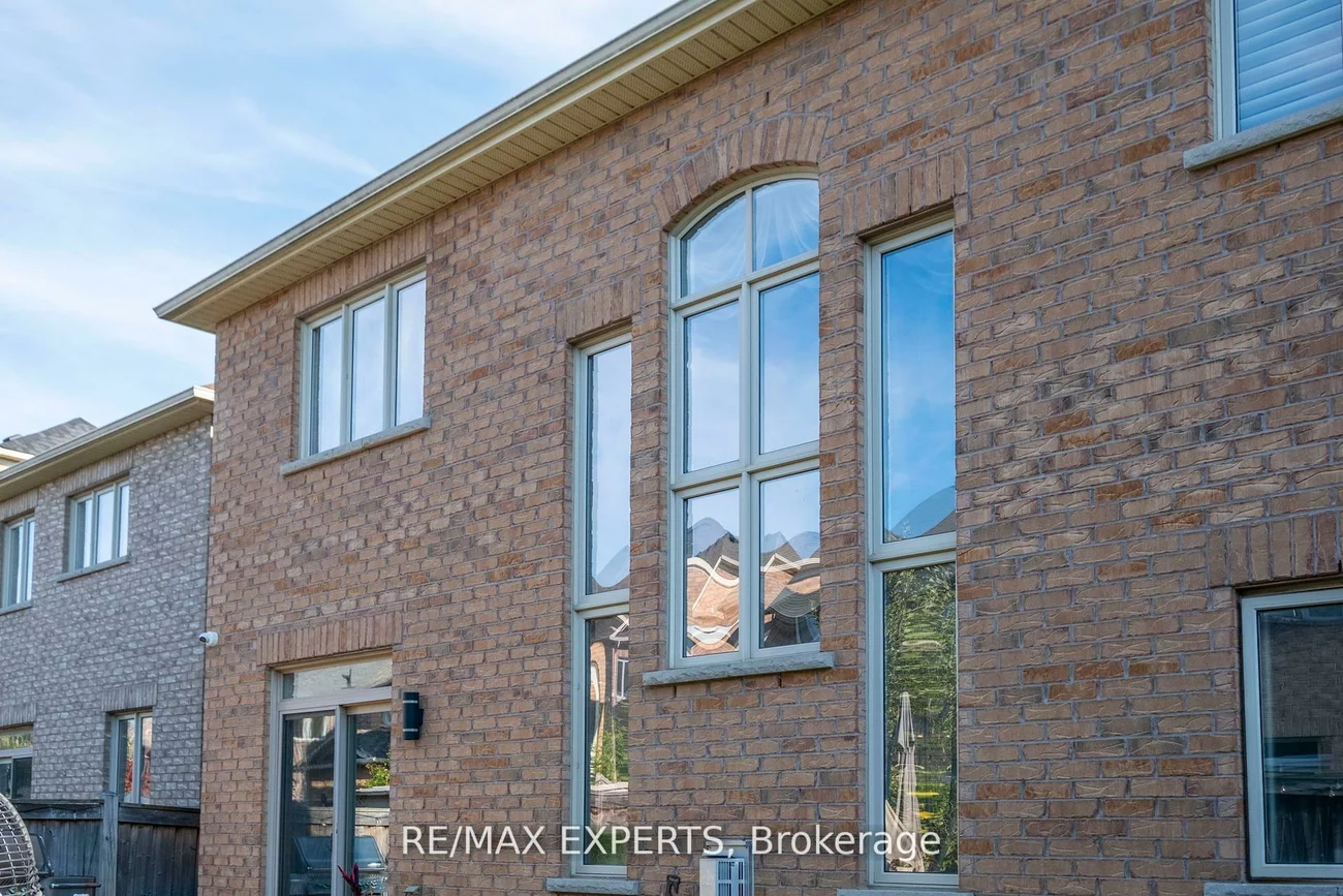 40, Heron Hollow, Oak Ridges, Richmond Hill