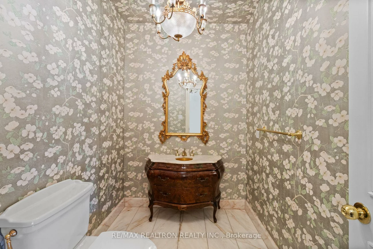 12, Moodie, South Richvale, Richmond Hill