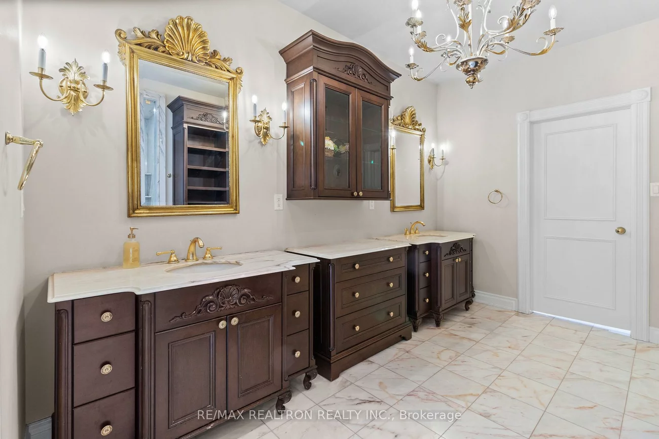 12, Moodie, South Richvale, Richmond Hill