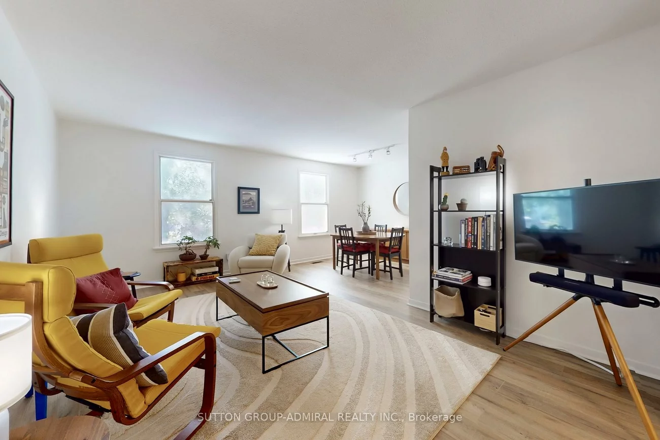 46, Merrylynn, North Richvale, Richmond Hill