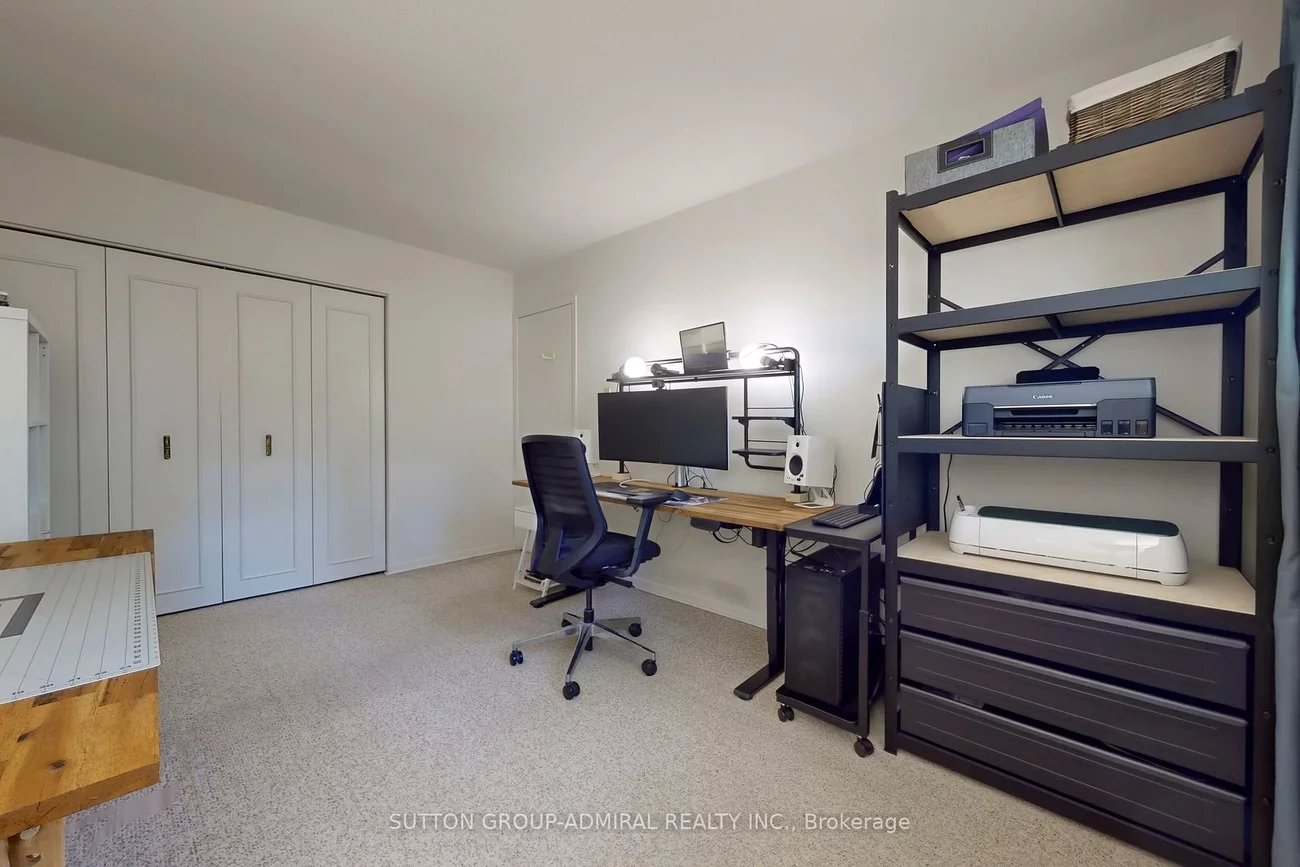 46, Merrylynn, North Richvale, Richmond Hill