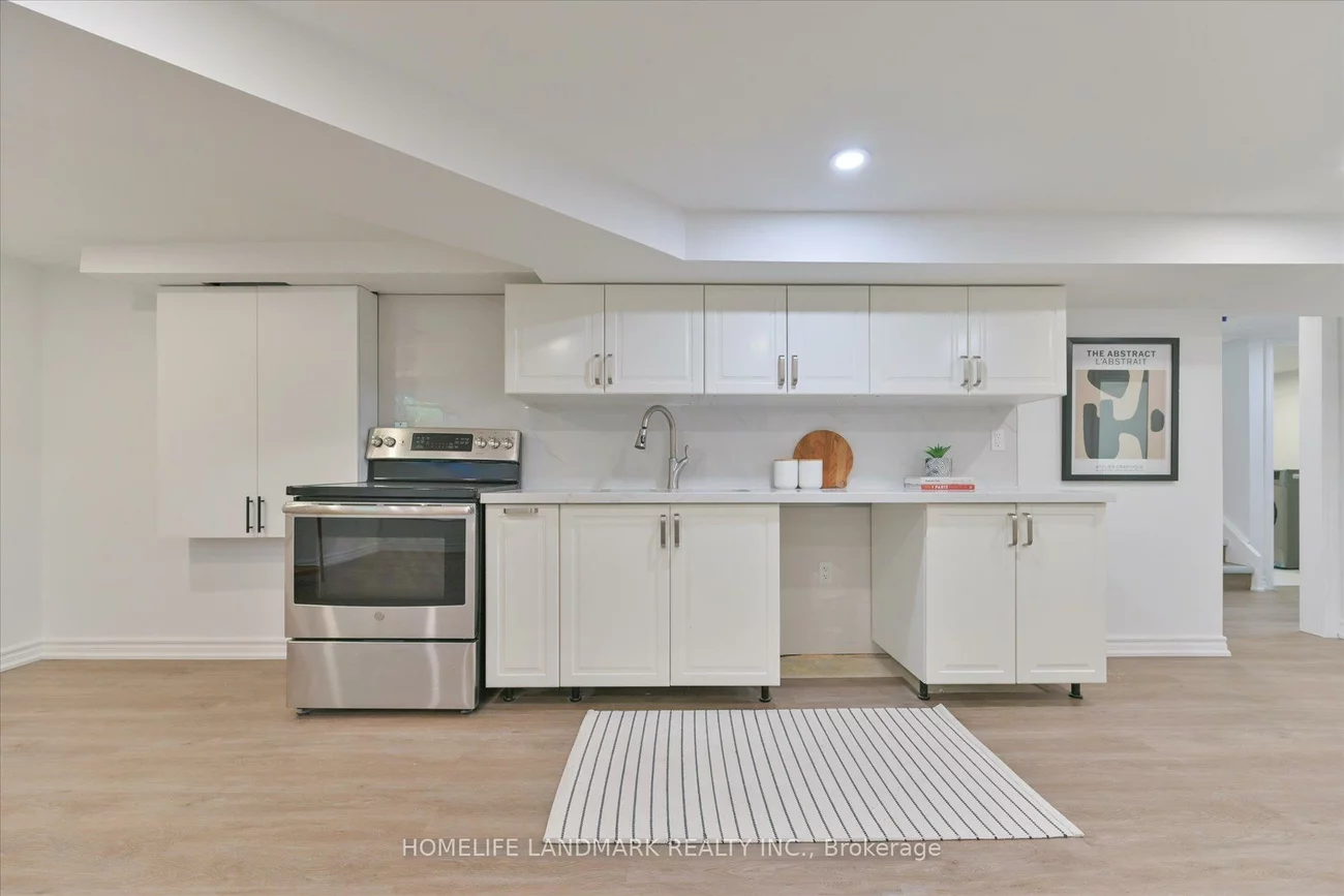 421, Browndale, Crosby, Richmond Hill