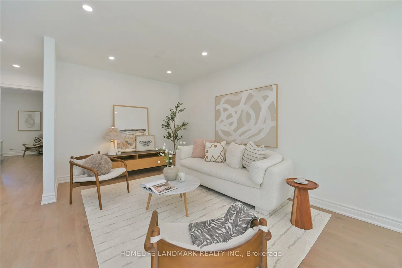 421, Browndale, Crosby, Richmond Hill