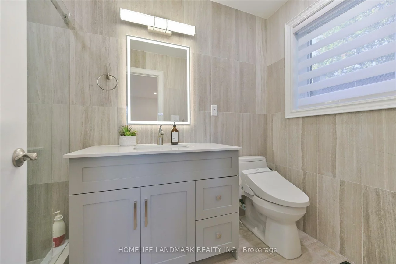 421, Browndale, Crosby, Richmond Hill