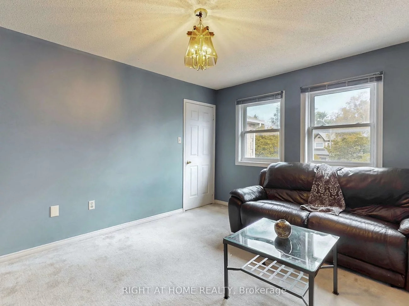 58, Samantha, Doncrest, Richmond Hill