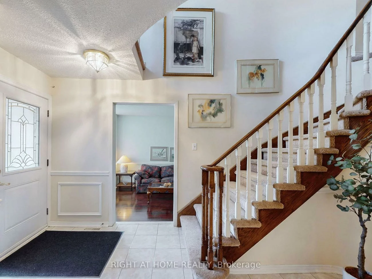 58, Samantha, Doncrest, Richmond Hill