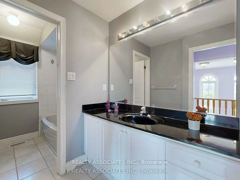 2, Lord Nelson, Rouge Woods, Richmond Hill