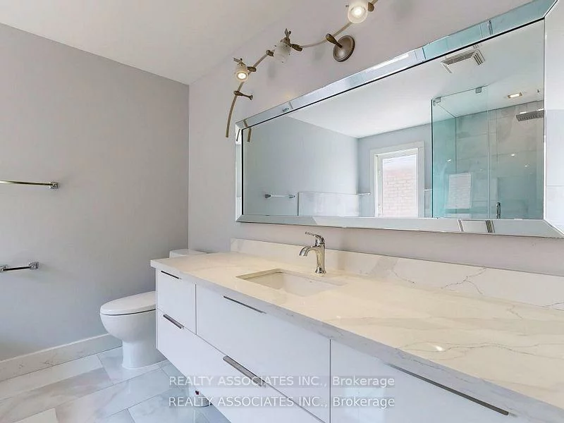 2, Lord Nelson, Rouge Woods, Richmond Hill