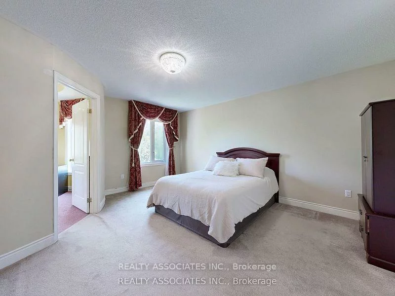 2, Lord Nelson, Rouge Woods, Richmond Hill