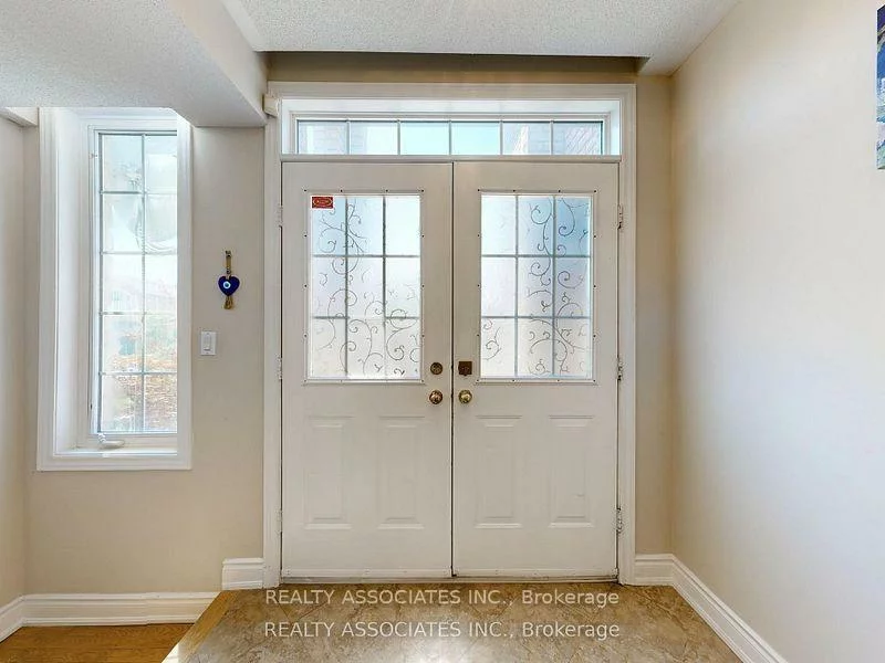 2, Lord Nelson, Rouge Woods, Richmond Hill