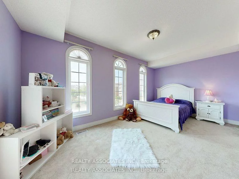 2, Lord Nelson, Rouge Woods, Richmond Hill