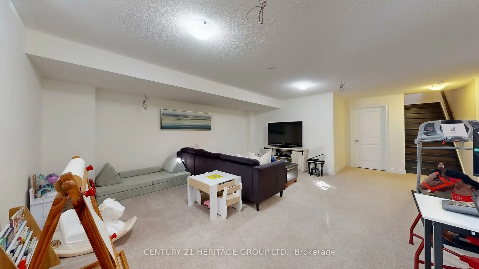 124, Lacewood, Westbrook, Richmond Hill