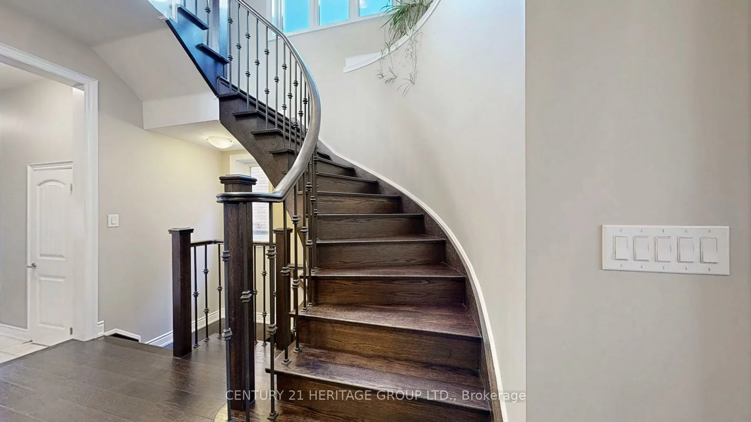 124, Lacewood, Westbrook, Richmond Hill