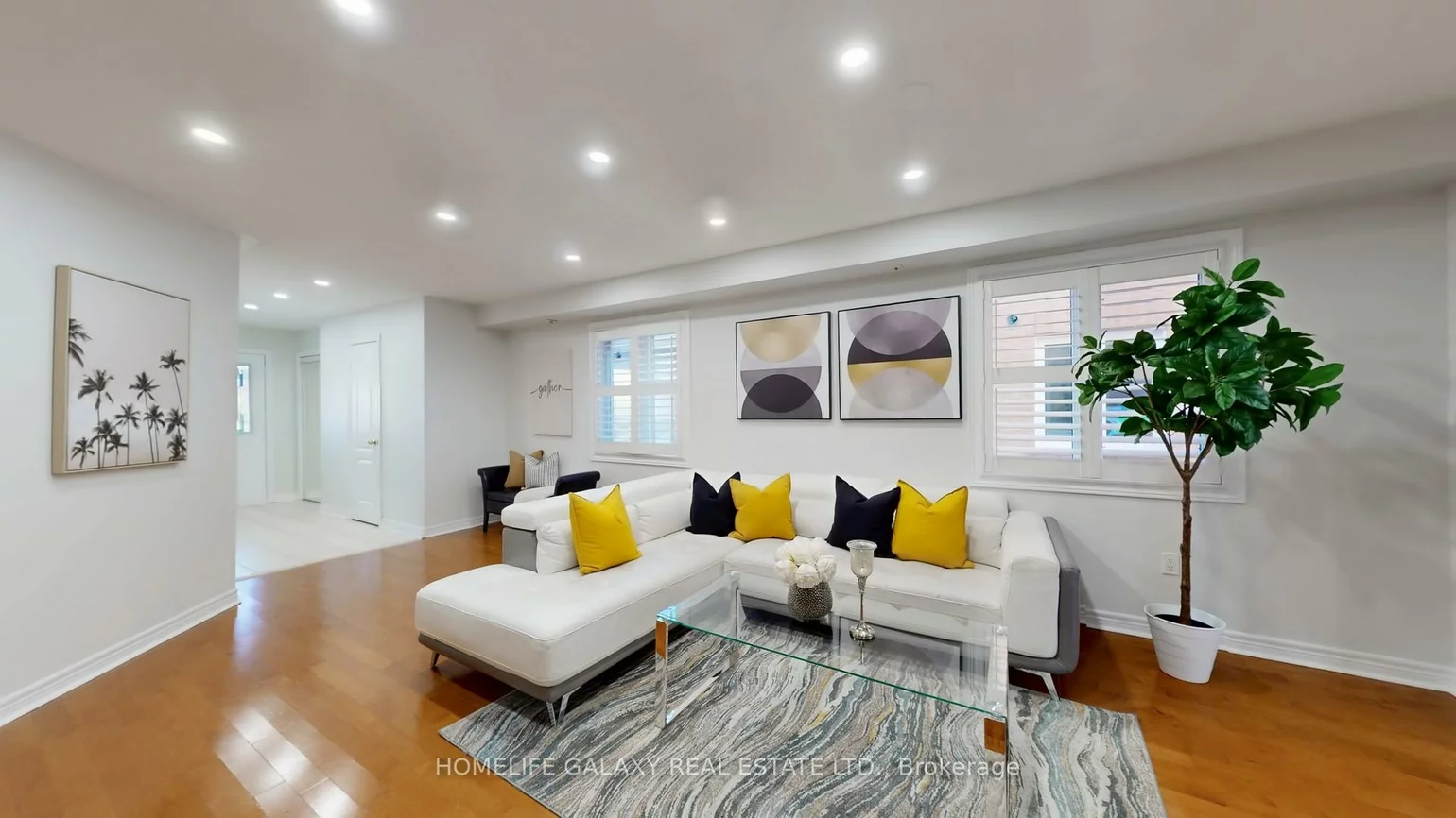 302, Redstone, Rouge Woods, Richmond Hill