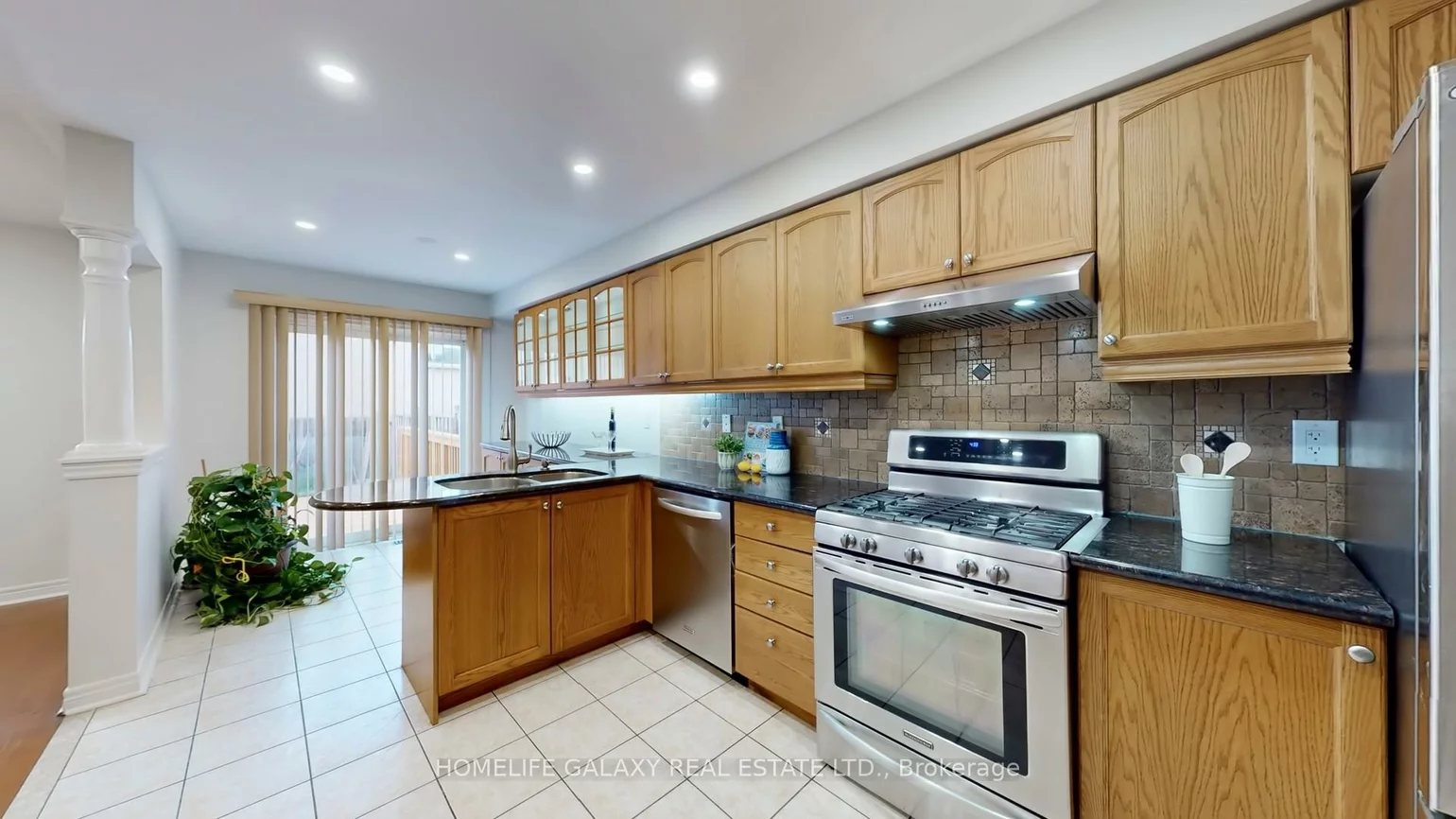 302, Redstone, Rouge Woods, Richmond Hill