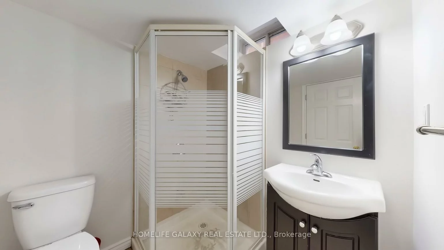 302, Redstone, Rouge Woods, Richmond Hill