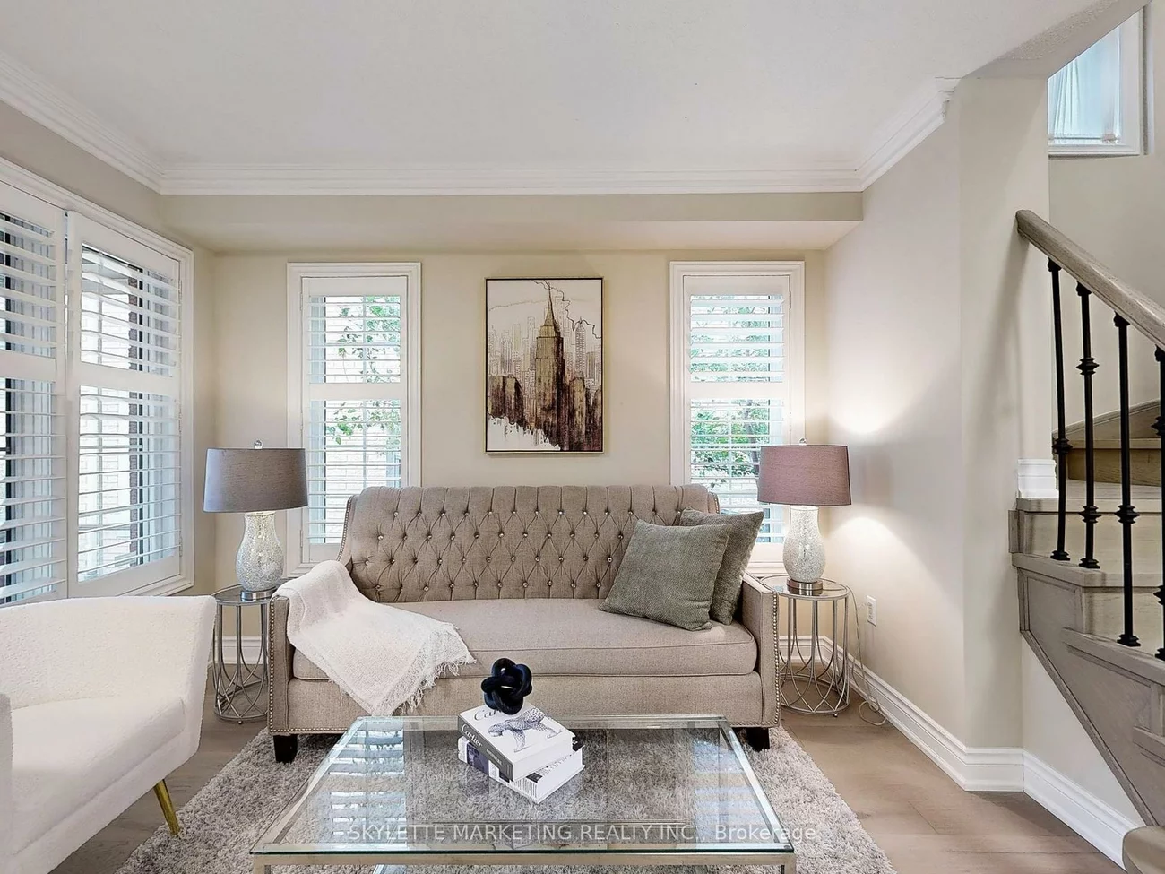 28, Garland, Rouge Woods, Richmond Hill