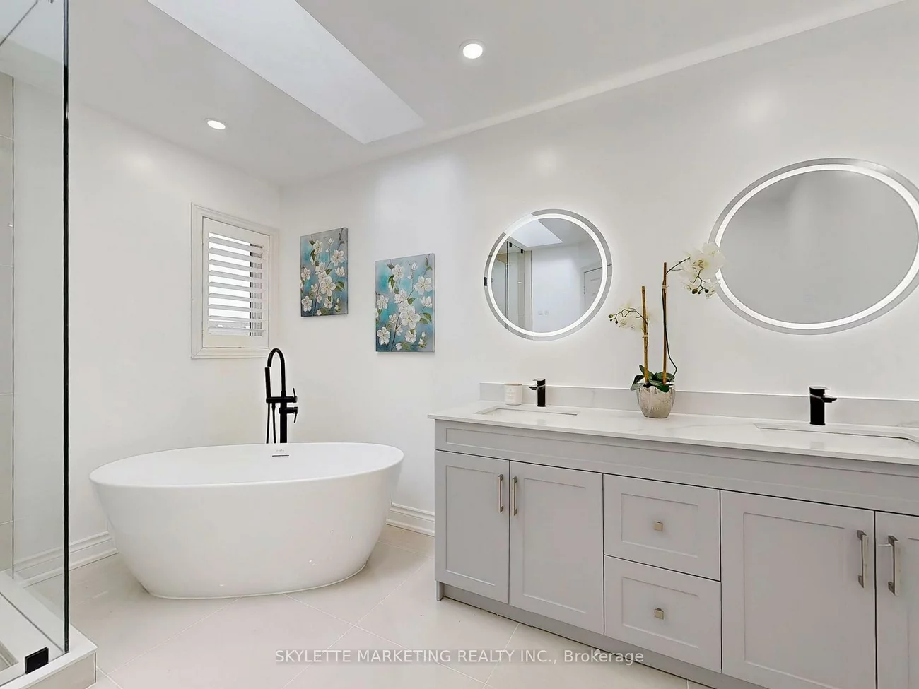 28, Garland, Rouge Woods, Richmond Hill