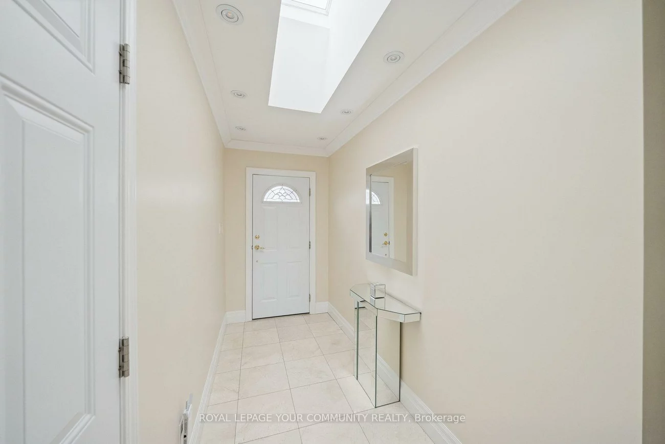 402, Palmer, Harding, Richmond Hill