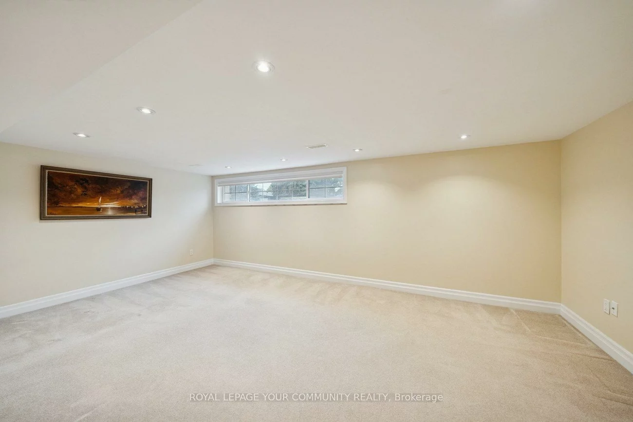 402, Palmer, Harding, Richmond Hill