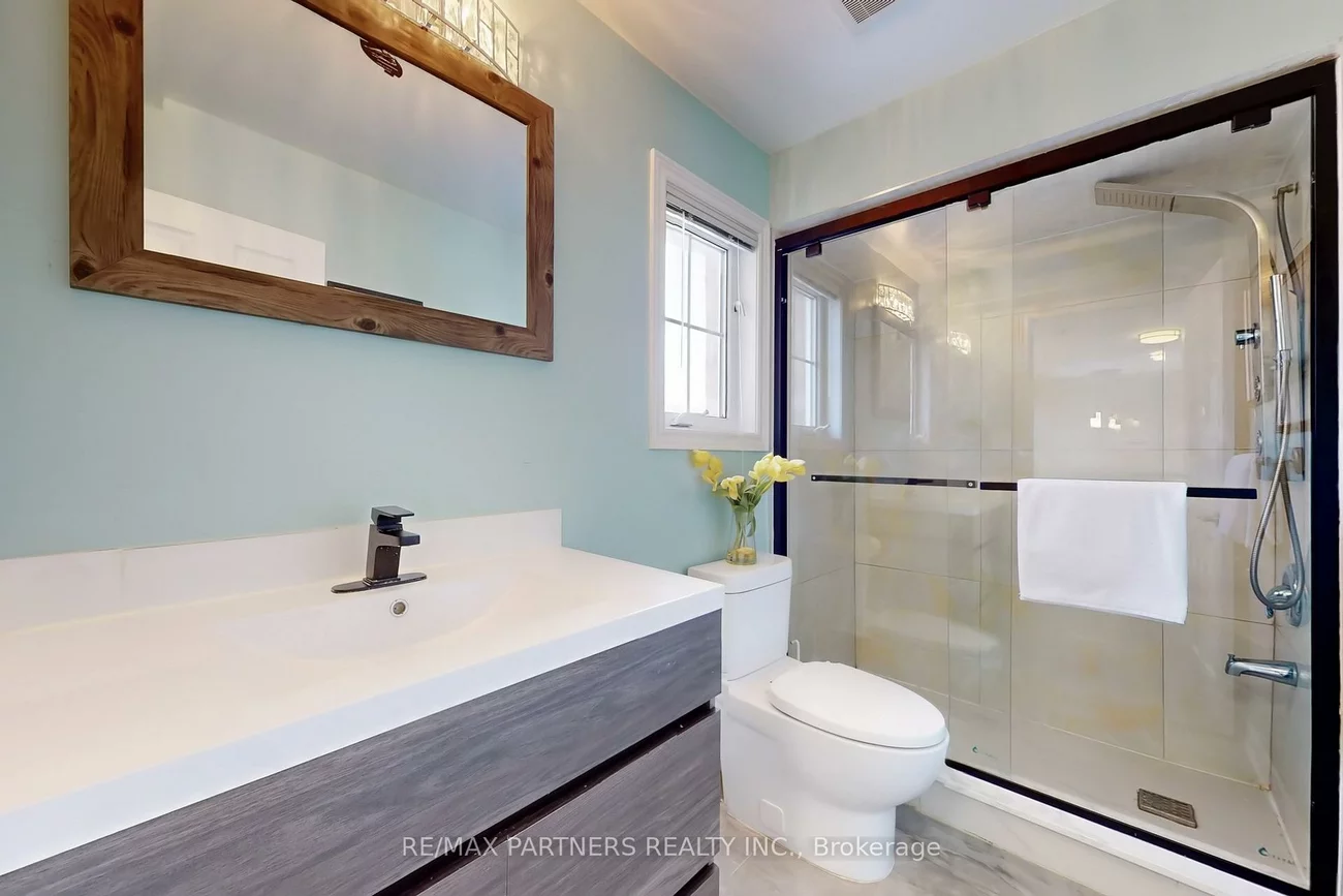 107, WORTHINGTON, Oak Ridges Lake Wilcox, Richmond Hill