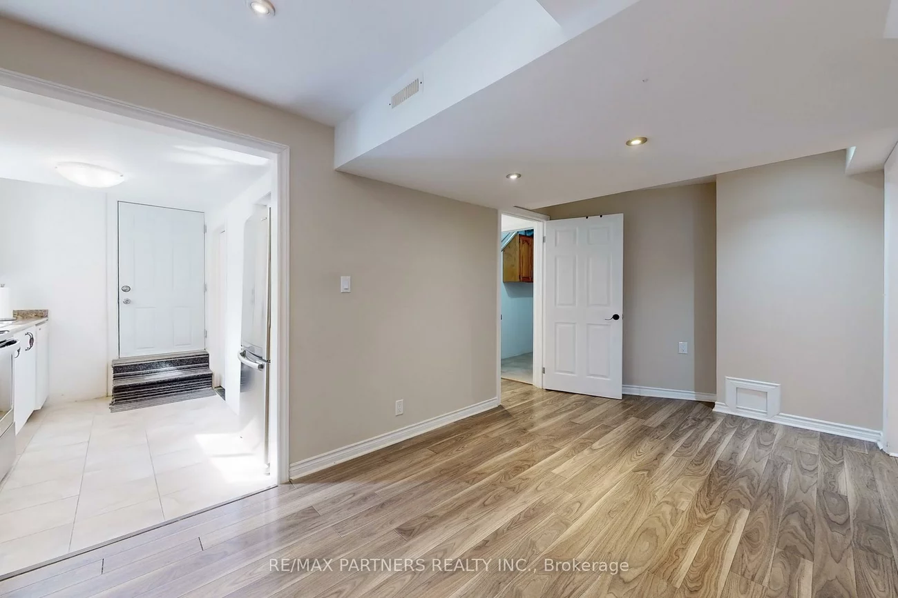 107, WORTHINGTON, Oak Ridges Lake Wilcox, Richmond Hill