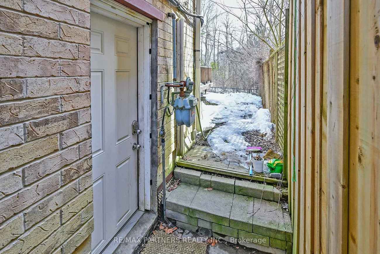 107, WORTHINGTON, Oak Ridges Lake Wilcox, Richmond Hill