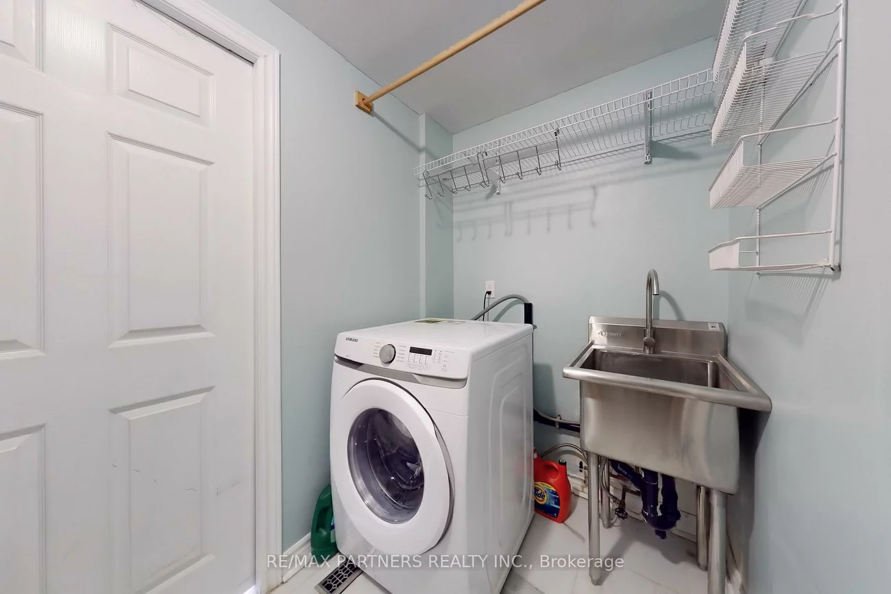 107, WORTHINGTON, Oak Ridges Lake Wilcox, Richmond Hill