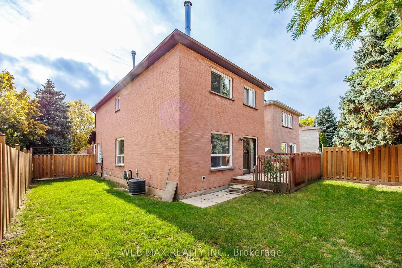 18, Samantha, Doncrest, Richmond Hill