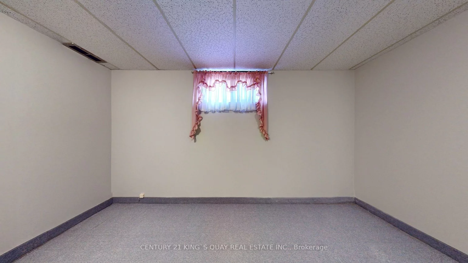 50, Bedford Park, Crosby, Richmond Hill