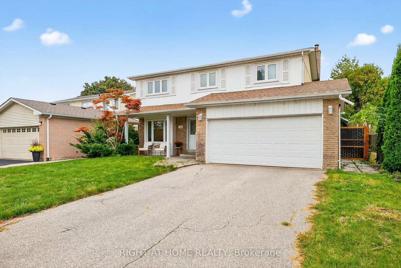 16, Mayvern, North Richvale, Richmond Hill