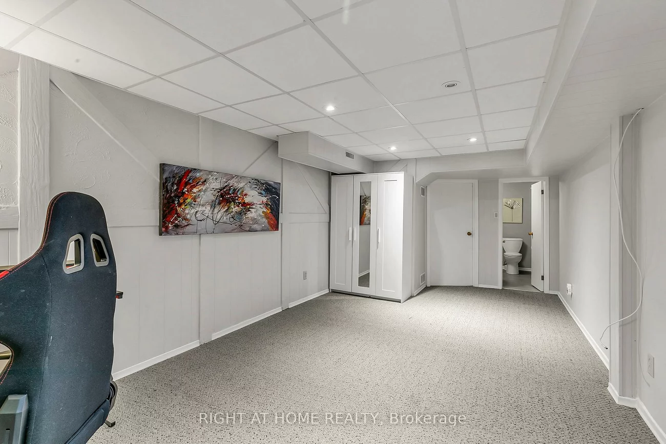 25, Castle Rock, North Richvale, Richmond Hill