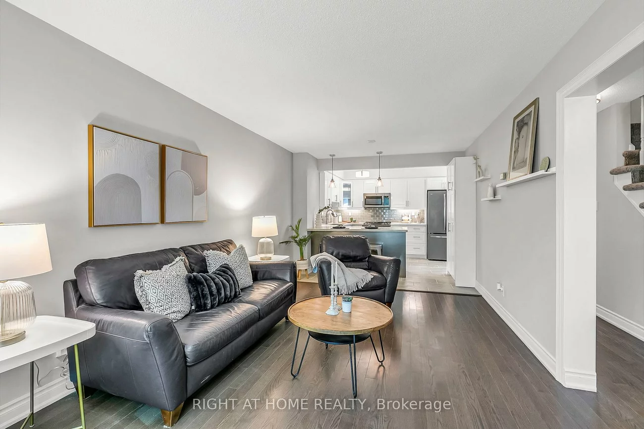 25, Castle Rock, North Richvale, Richmond Hill