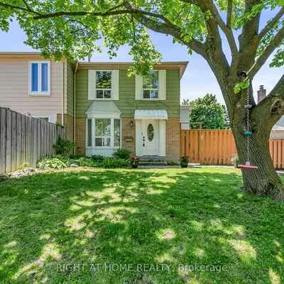 25, Castle Rock, North Richvale, Richmond Hill