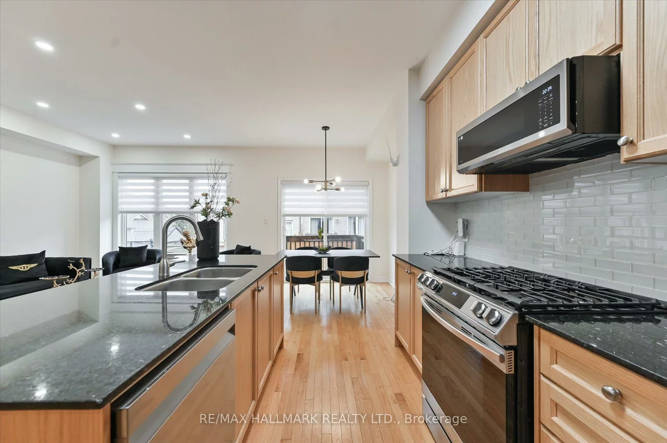 7, Buttonbush, Oak Ridges Lake Wilcox, Richmond Hill