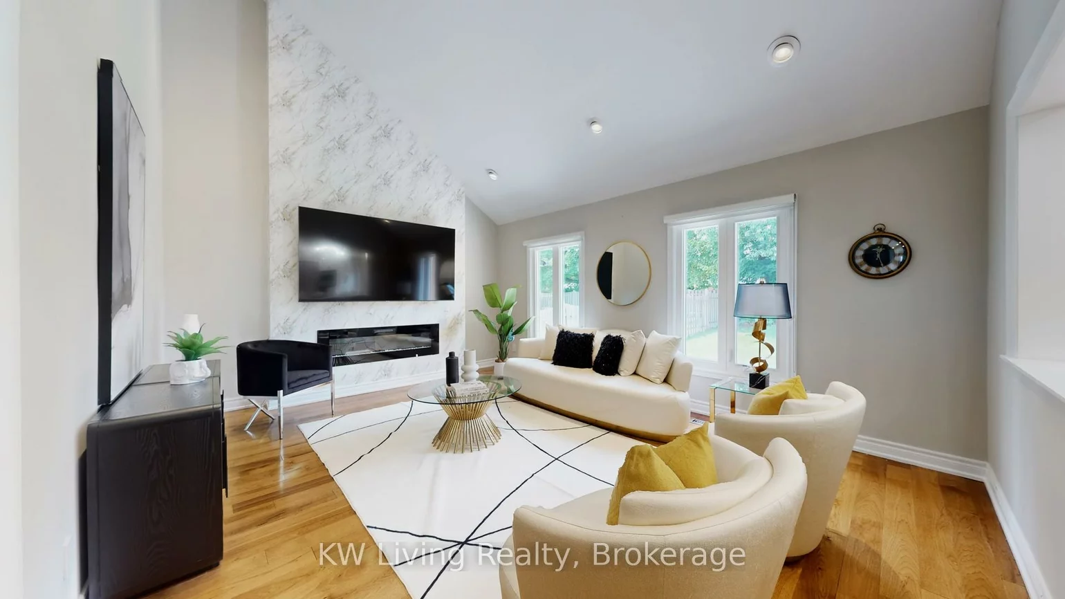 45, Chiltern, Bayview Hill, Richmond Hill