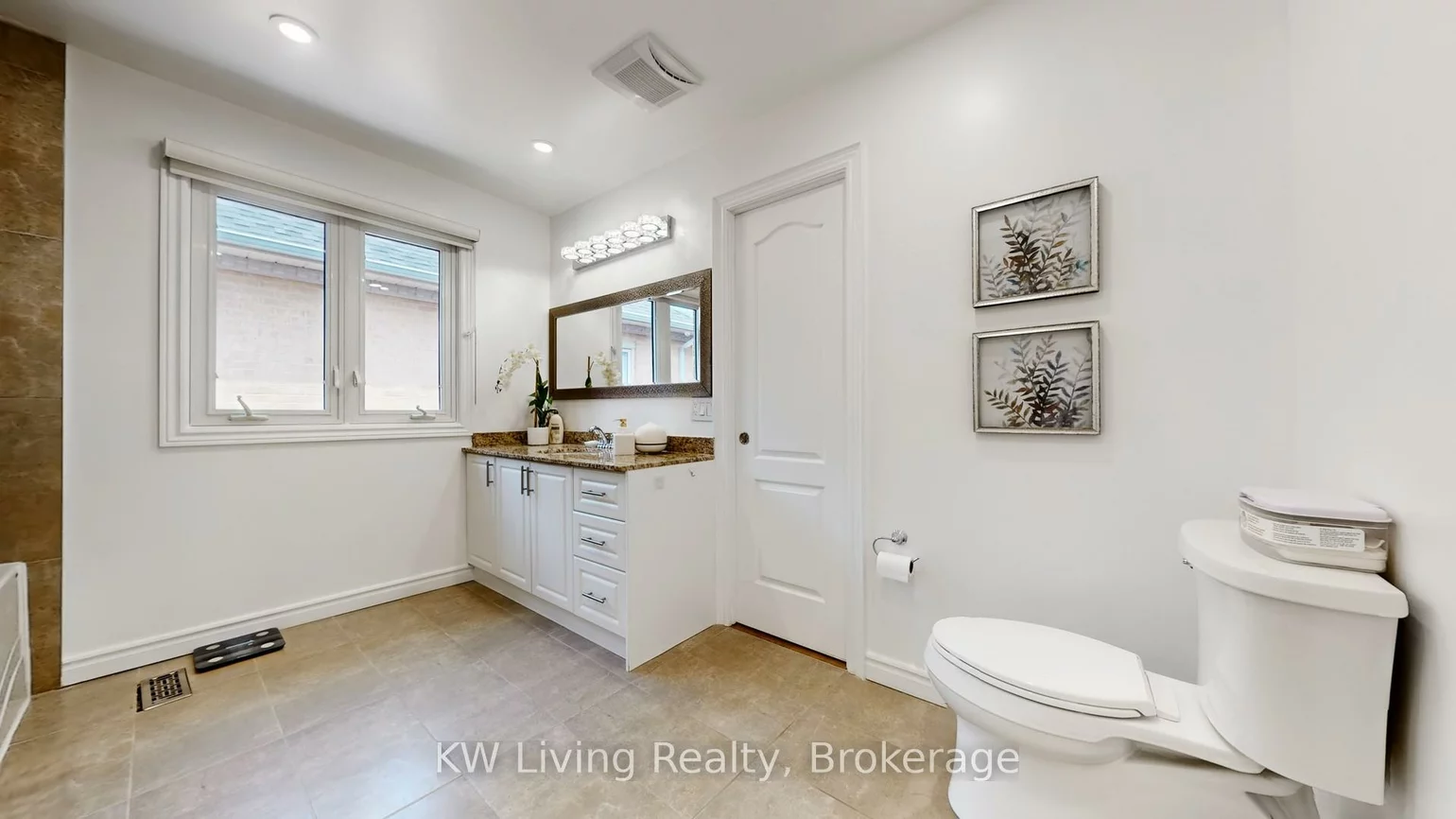 45, Chiltern, Bayview Hill, Richmond Hill