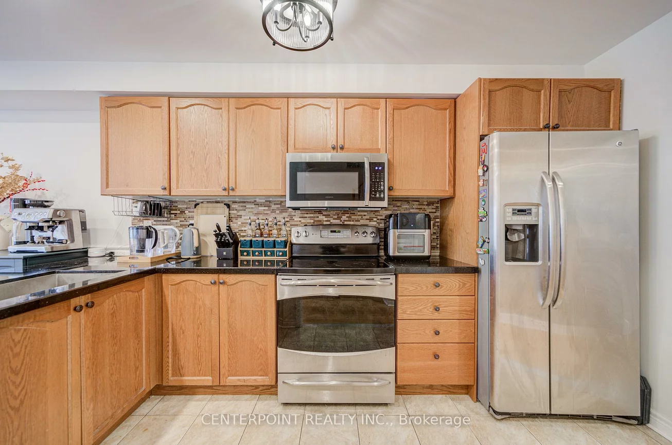 55, Amulet, Rouge Woods, Richmond Hill