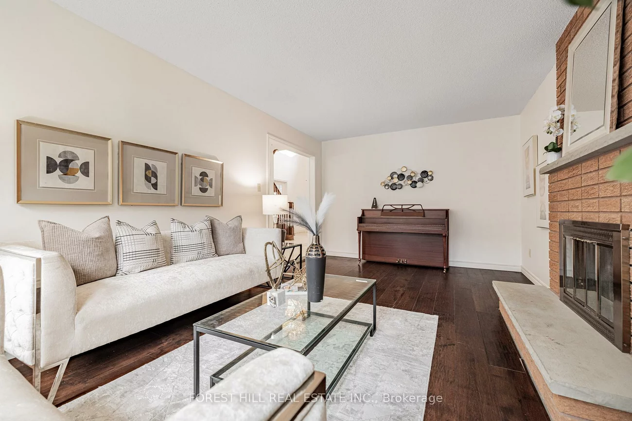 51, Briggs, Doncrest, Richmond Hill