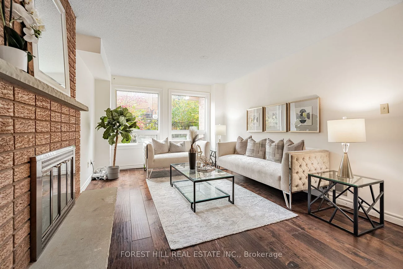 51, Briggs, Doncrest, Richmond Hill